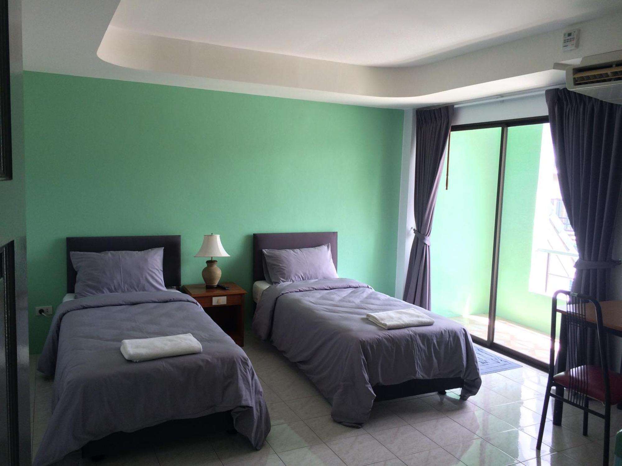 Kamalaburi Guesthouse Экстерьер фото